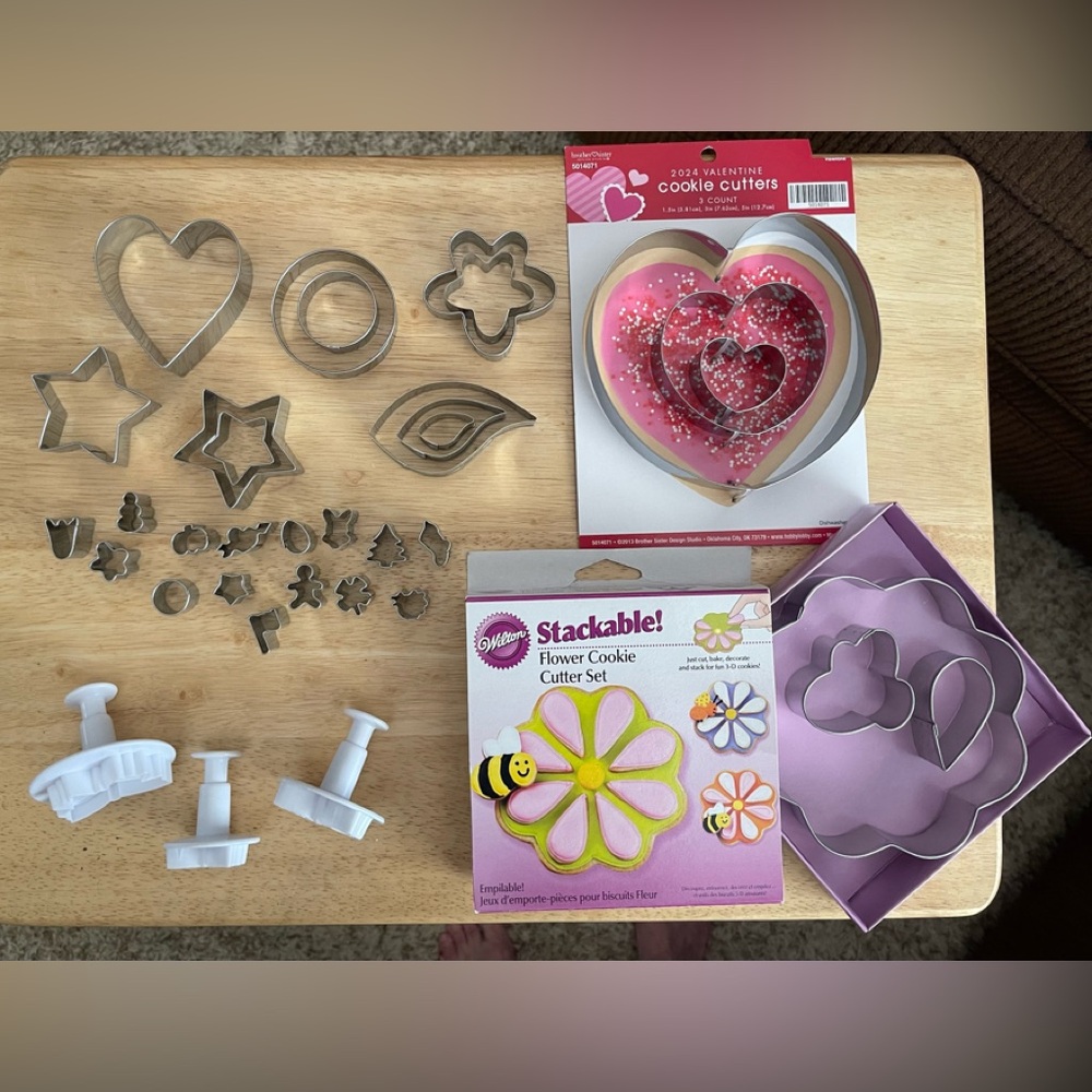 Huge Lot of Cookie, Fondant, etc Cutters